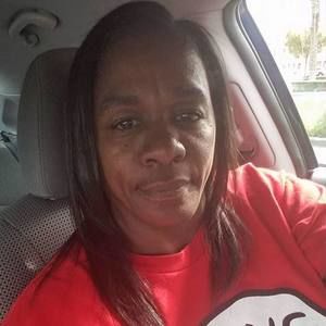 Meet your Posher, Iola